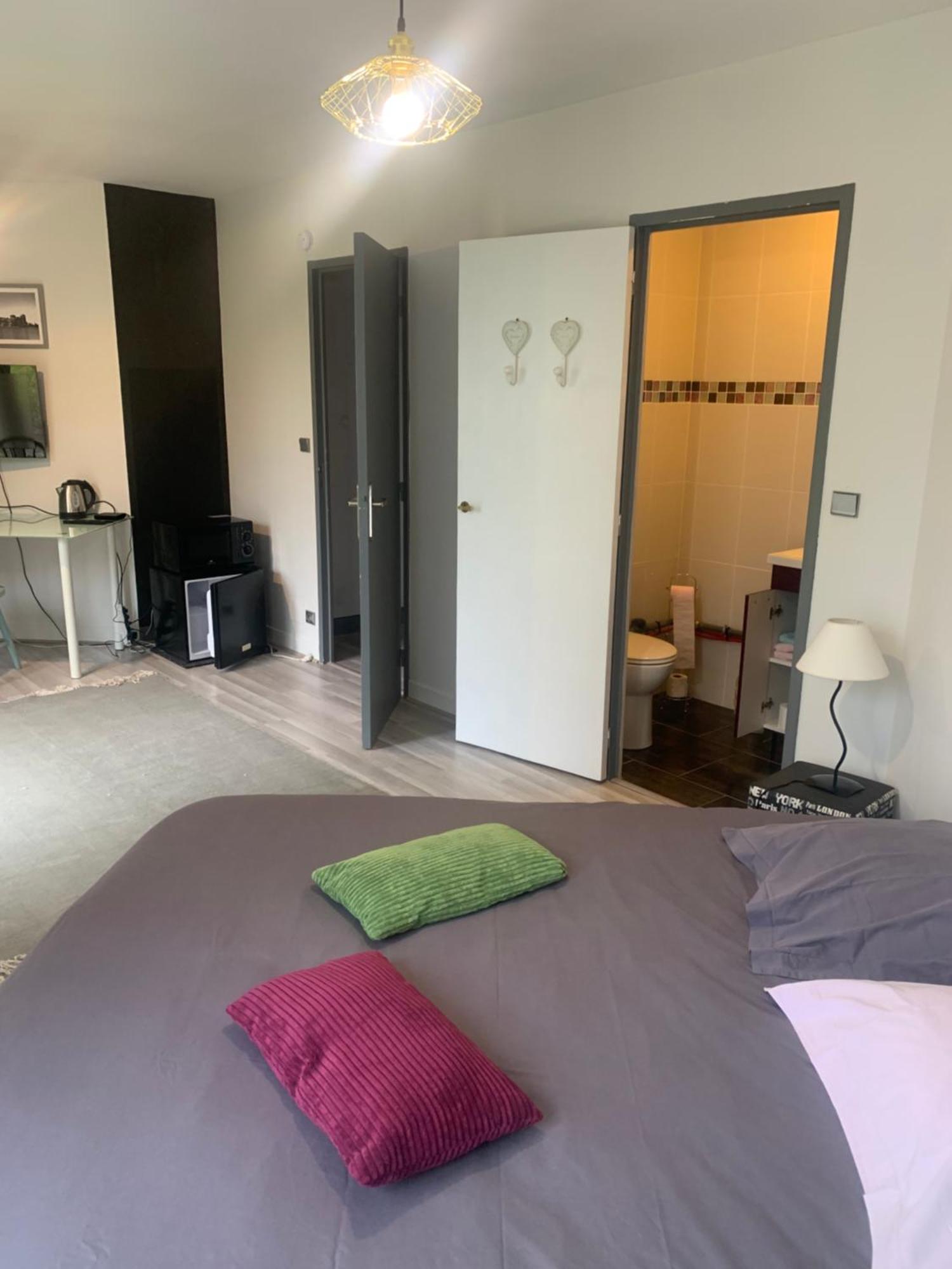 Chambre D'Hotes Le Prieure Gommerville Kültér fotó